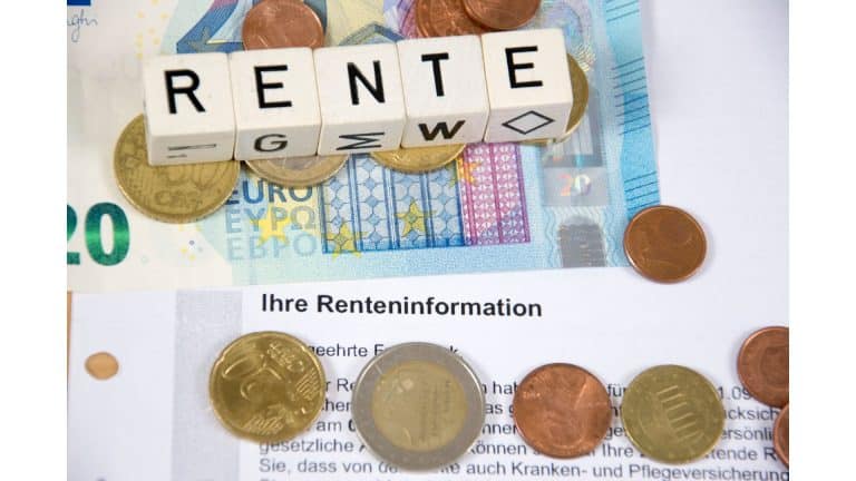 Rentenausweis beantragen ️ » so wird es gemacht!